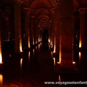 Istanbul Citerne basilique avec enfants La citerne Basilique dIstanbul avec enfant et bébé | Blog VOYAGES ET ENFANTS