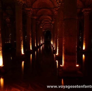 Istanbul Citerne basilique avec enfants