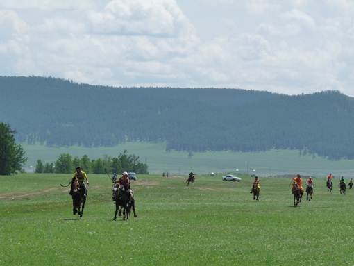 Mongolie à cheval en famille avec enfant