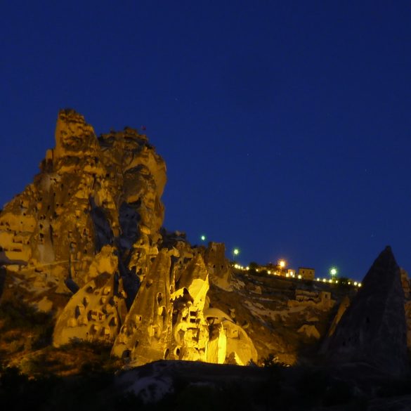 Découvrir les villes de Cappadoce: Urgup, Uchisar