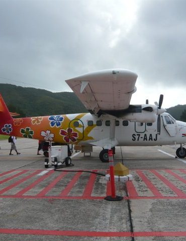 famille en voyage aux Seychelles