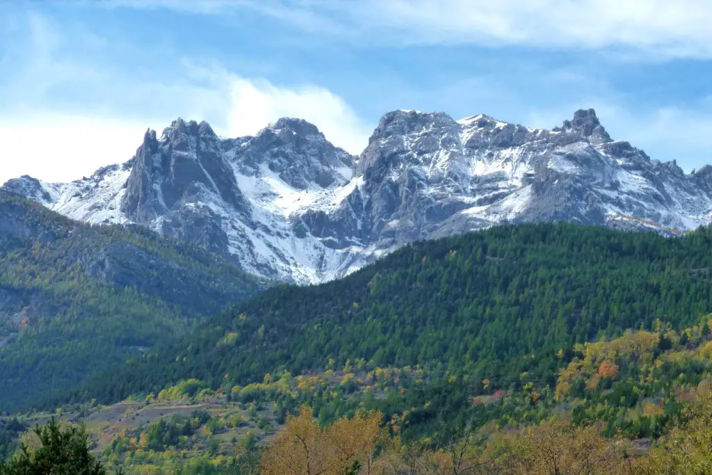 Famille montagne neige Neige en famille idée pour Noël | Blog VOYAGES ET ENFANTS