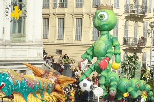 Carnaval de Nice en famille avec enfant