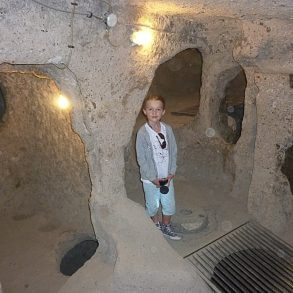 Cités souterraines de Kaymakli avec des enfants | Blog VOYAGES ET ENFANTS