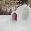 Activité sans skier à la neige construction igloo Livres enfant Lisbonne et Portugal | Blog VOYAGES ET ENFANTS