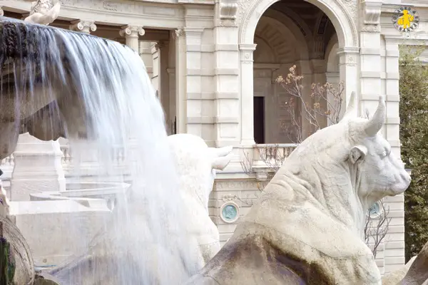 2013.11.01 Marseille (412) Palais Longchamp