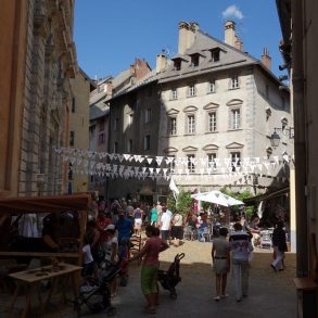 Les fêtes de lété dans les Hautes Alpes EnFranceAussi