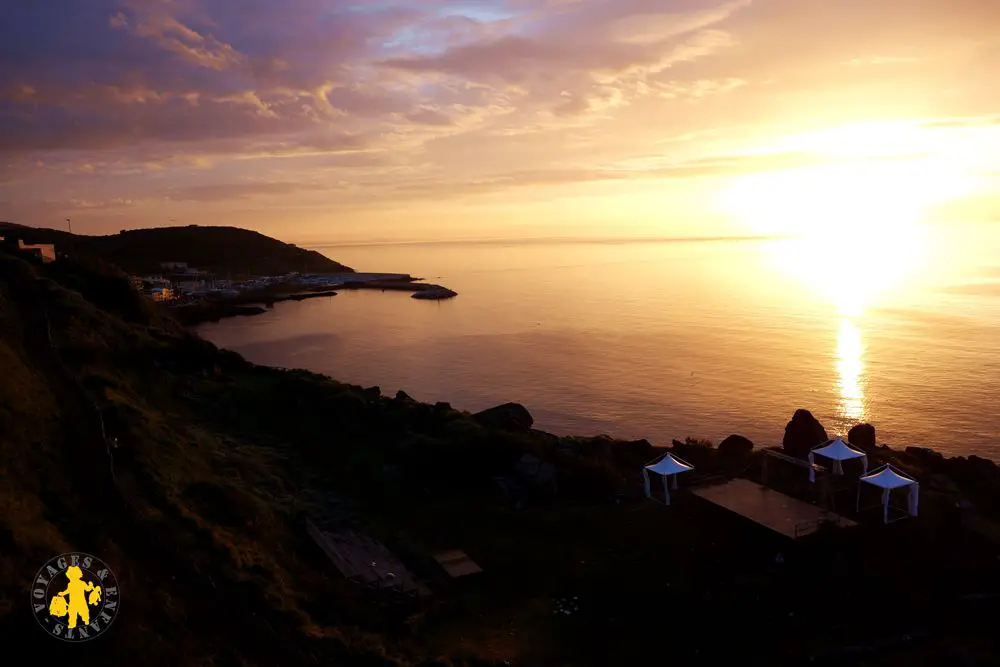 Coucher de soleil Catelsardo 120 Quelles villes visiter au nord de la Sardaigne | Blog VOYAGES ET ENFANTS