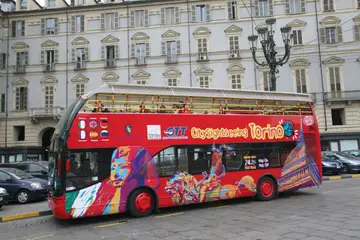 circuit-en-bus-arr-ts-multiples-turin-in-turin-Voyages et enfants