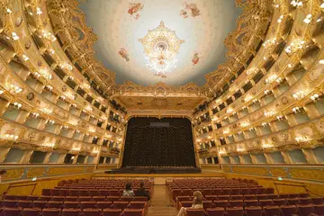 visite-du-teatro-la-fenice-venise-in-venice-Voyages et Enfants
