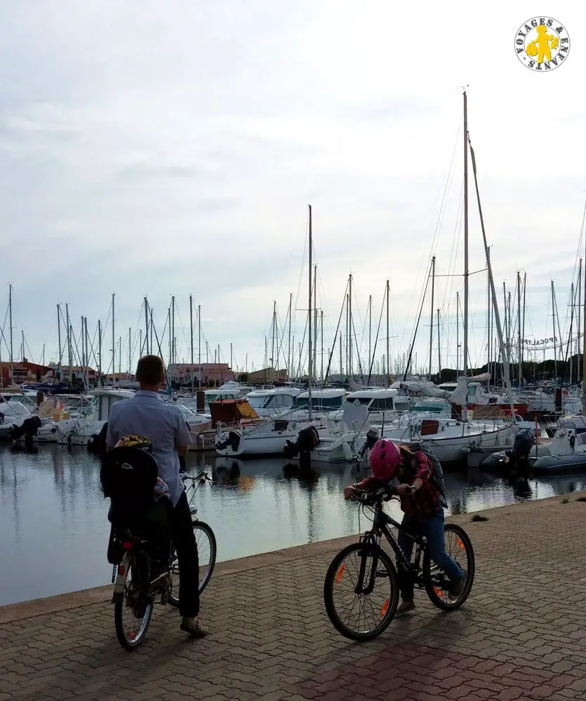 Vélo en famille port Cap d'Agde week-end avec enfant