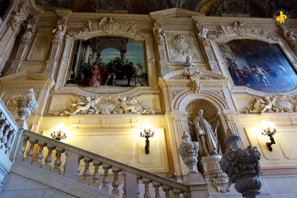 2014.10.01 Turin (23) palais royal avec des enfants