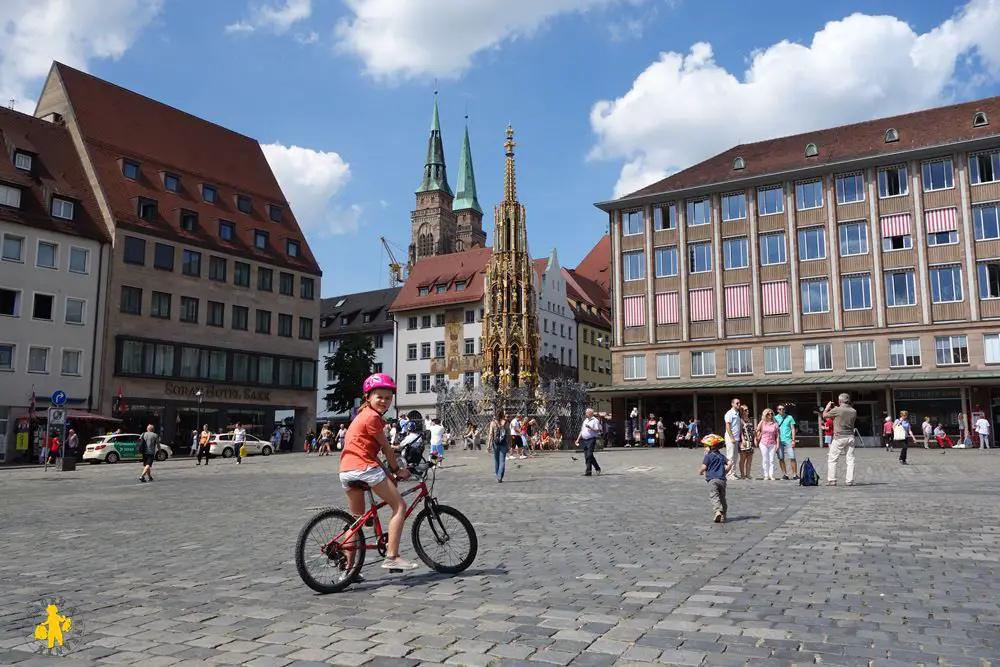 Bavière Nuremberg Ville Place Hauptmark Visite de Nuremberg avec denfants | Blog VOYAGES ET ENFANTS