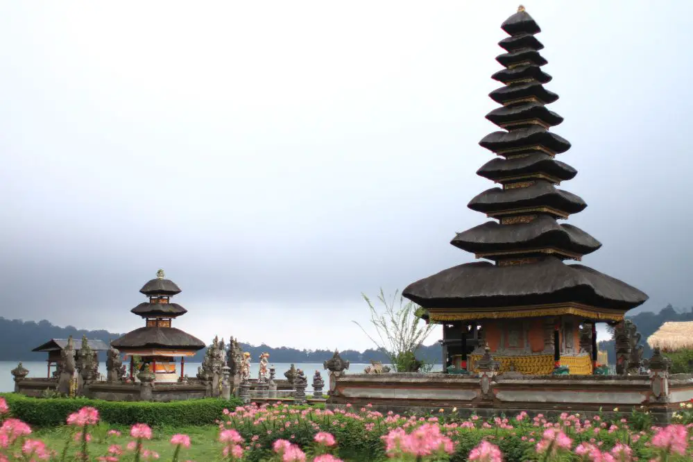 Ulun Danu Road trip à Bali avec bébé | Blog VOYAGES ET ENFANTS