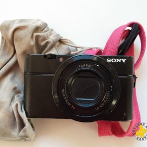 Sony RX100 Appareil photo expert compact parfait en voyage