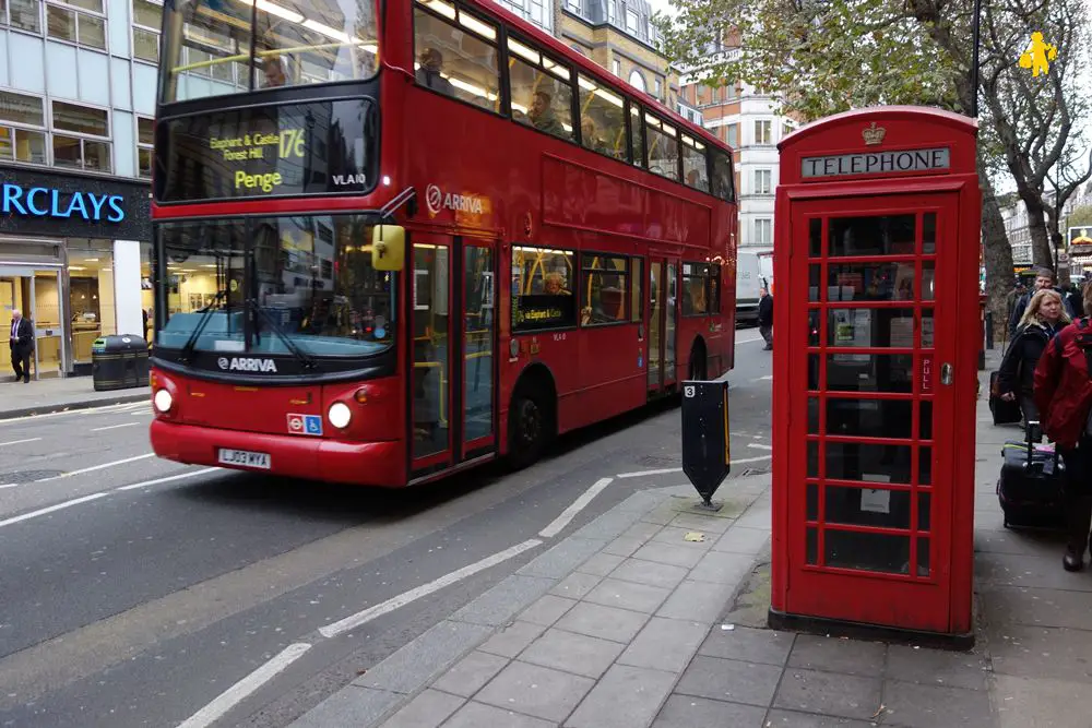 Londres en famille bus impérial Londres en famille que voir avec enfants| VOYAGES ET ENFANTS