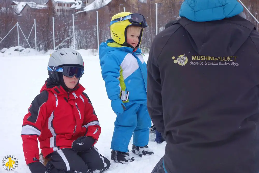 Pelvoux igloo pelvoo chien traineau enfant Igloo Pelvoo Baby traineau à Pelvoux activités | Blog VOYAGES ET ENFANTS