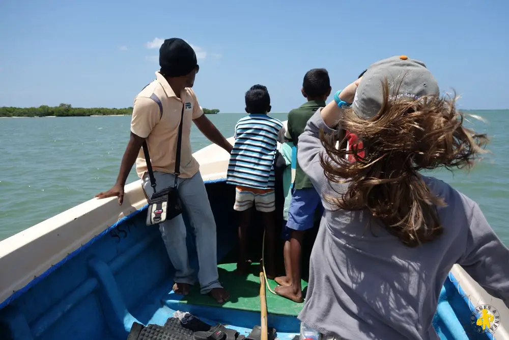 2015.02.25 Sri Lanka plage Kalpitiya bateau
