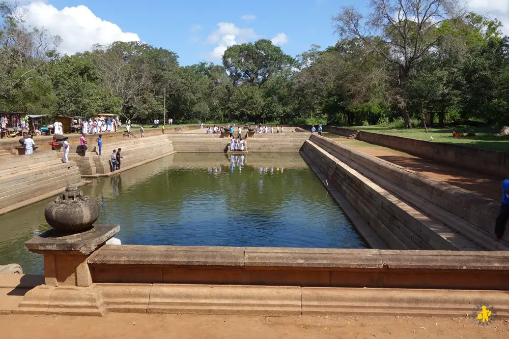 20150225 Sri Lanka Anuradhapura en famille 2 Anuradhapura ou Polonaruwa avec enfant |VOYAGES ET ENFANTS