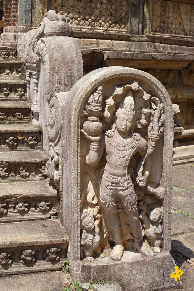 20150225 Sri Lanka polonnaruwa Anuradhapura ou Polonaruwa avec enfant |VOYAGES ET ENFANTS