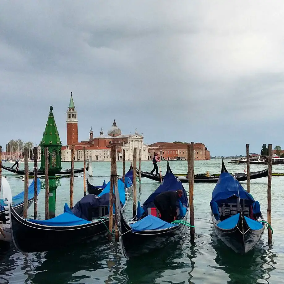 Venise en famille gondole