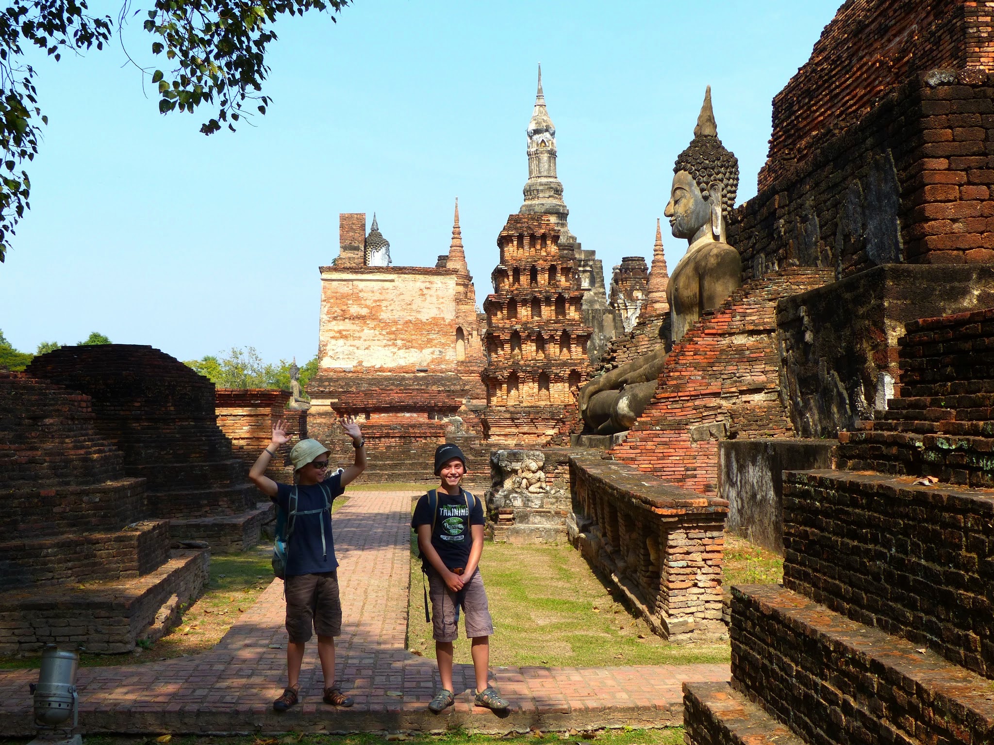 Thailande Sukhothai Voyage en Asie pour maman solo et ses jumeaux | Blog VOYAGES ET ENFANTS