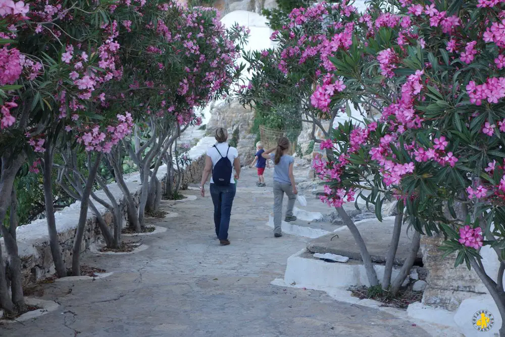 Amorgos jardin monastère Les Cyclades en famille Paros Mikonos Naxos Amorgos