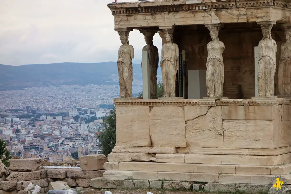 Athènes Acropole Kériatides Athènes en famille 3 jours de visites et activités | Blog VOYAGES ET ENFANTS