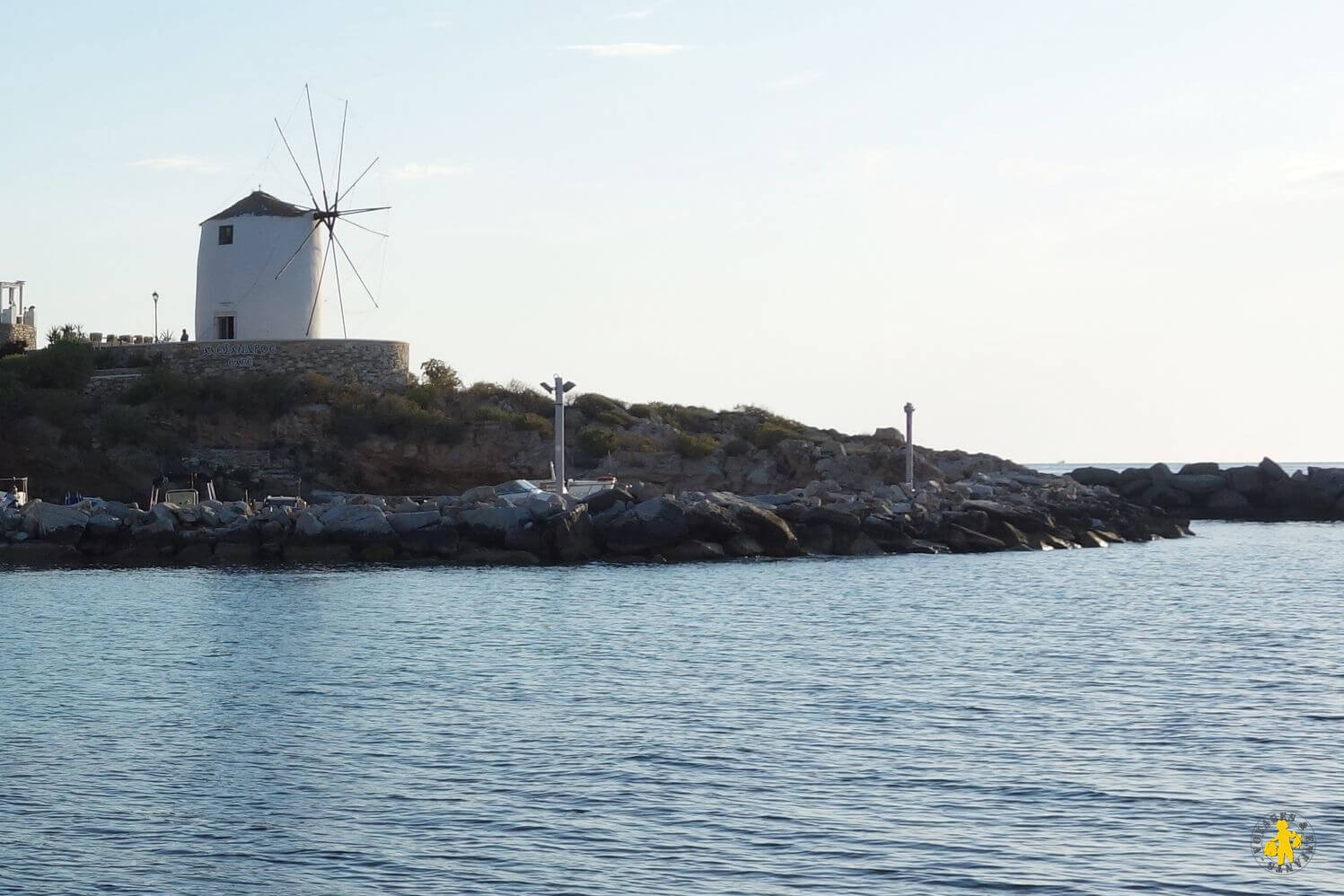 Paros plage moulin famille Les Cyclades en famille Paros Mikonos Naxos Amorgos