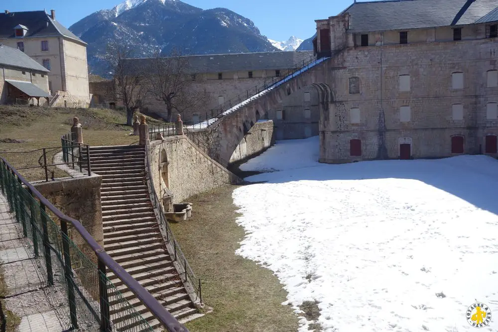 Montdauphin visite famille guillestre potes de marmots Guillestre que voir que faire en famille | Blog VOYAGES ET ENFANTS