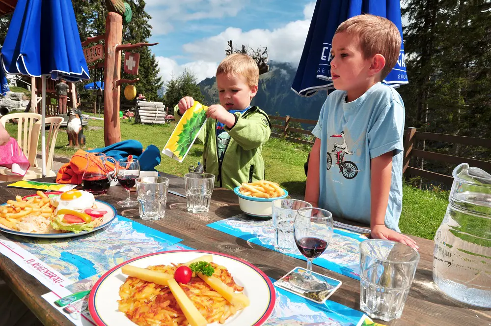 DSC 0024 Oberland Bernois Suisse avec enfants | Blog VOYAGES ET ENFANTS