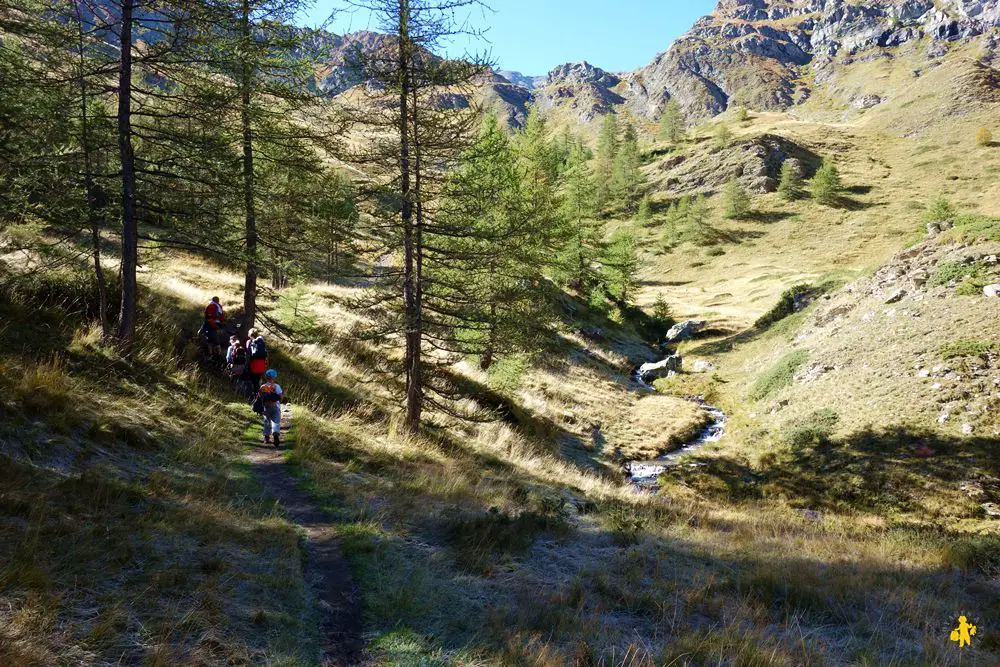 Lac des cordes randonnée avec enfants Copie Rando lac des Cordes en famille Hautes Alpes | Blog VOYAGES ET ENFANTS