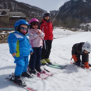 Ski pas cher en famille 12 astuces Blog VOYAGES ET ENFANTS
