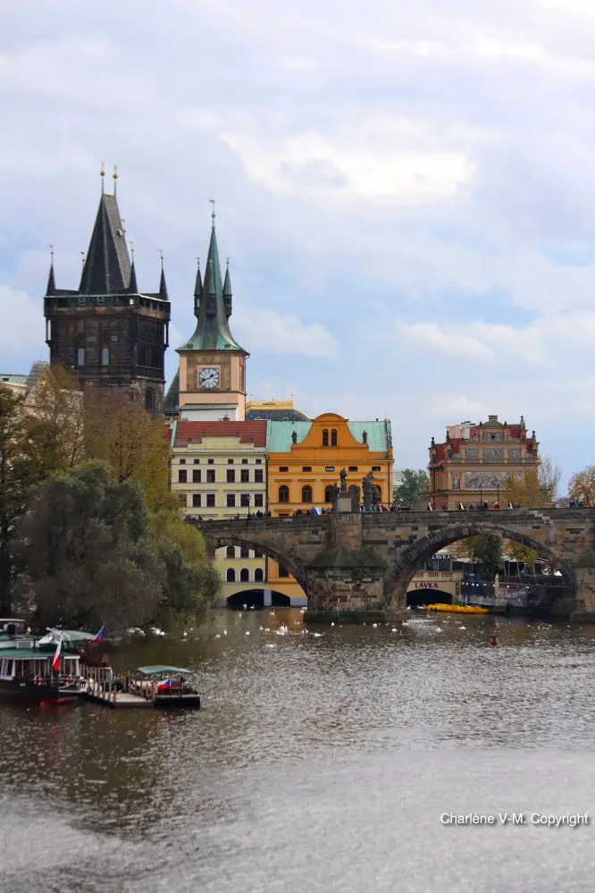 Prague en famille Pont St Charles1 Prague en famille séjour dune semaine | VOYAGES ET ENFANTS