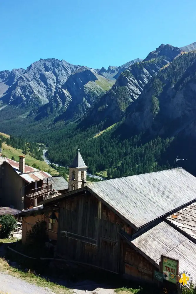 St Véran Hautes Alpes avec des enfants