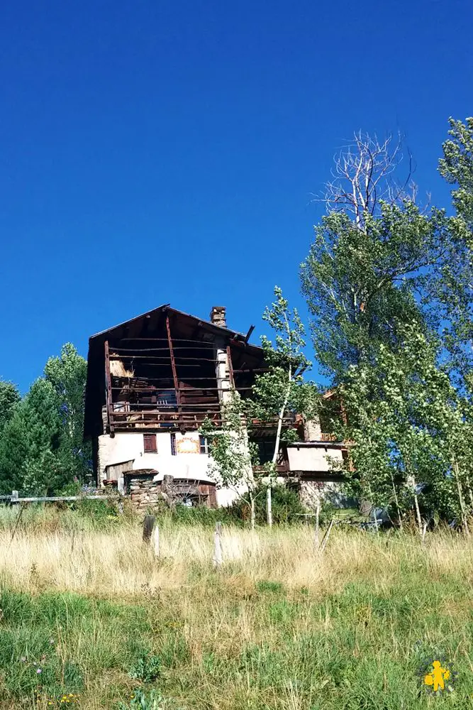 St Véran en famille maison du Soum St Véran en famille activités visites Queyras | Blog VOYAGES ET ENFANTS