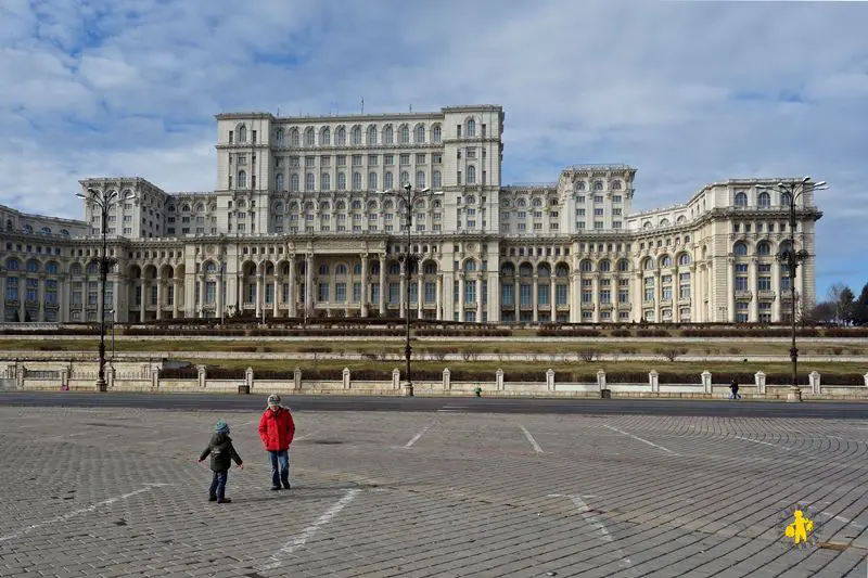 20160214 Bucarest C Parlement 15 compressed Bucarest visites activités pour enfant | Blog VOYAGES ET ENFANTS