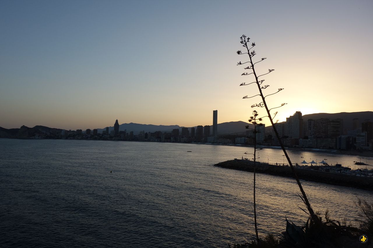 20160623 Benidorm Sky line coucher de soleil Benidorm en famille 10 raisons dy aller | Blog VOYAGES ET ENFANTS