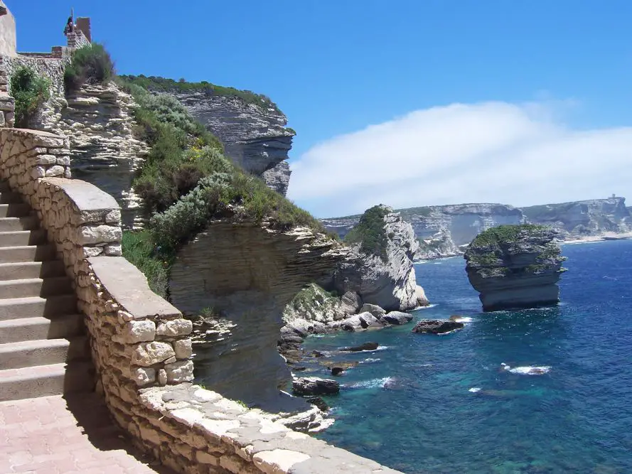 bonifacio 30 Visiter la Corse en famille activité et visites pour les enfants | Blog VOYAGES ET ENFANTS