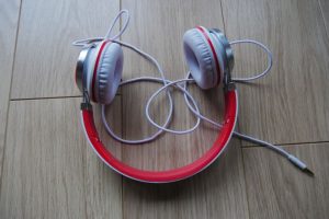 Casque audio pour voyager cadeau adolescent Cadeaux pour ados en voyage | Blog VOYAGES ET ENFANTS