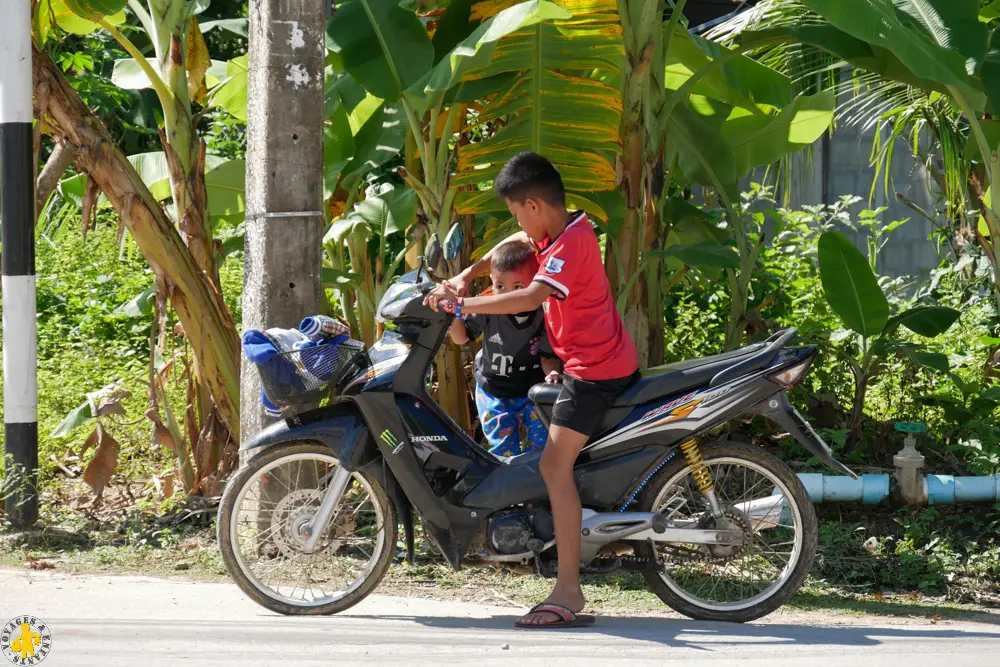 2016 11 13 thailande chiang khan dansai 401 12016 11 13 thailande chiang khan dansai Loei en famille Thailande hors sentier battus | Blog VOYAGES ET ENFANTS