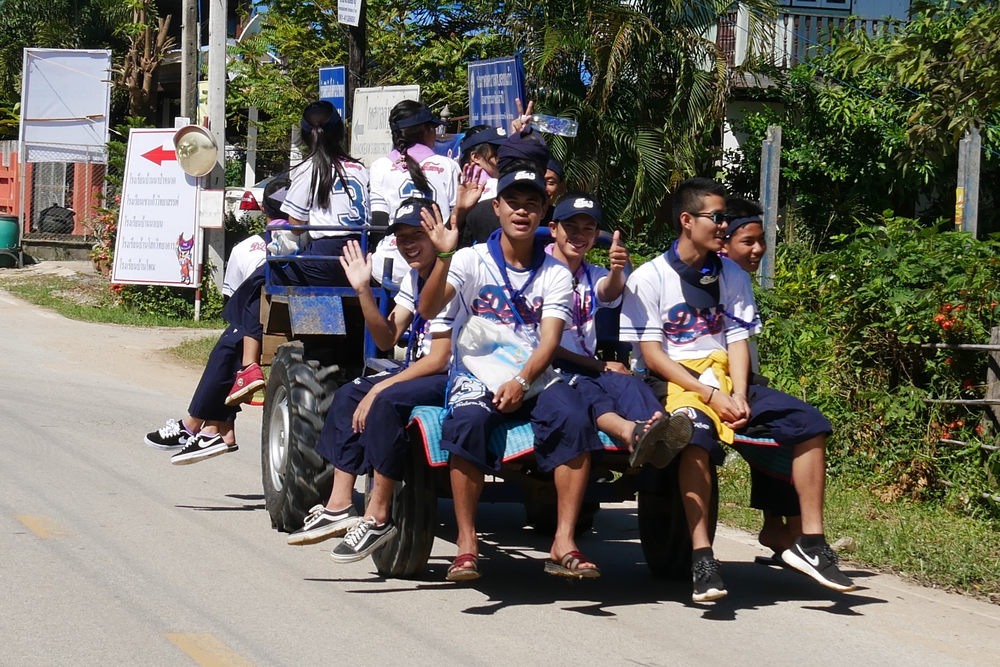 fb 2016 11 13 thailande chiang khan dansai 464 Loei en famille Thailande hors sentier battus | Blog VOYAGES ET ENFANTS