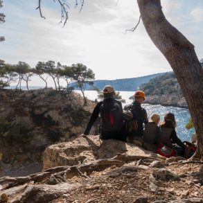 Les Calanques en famille Marseille ou Cassis pour randonner | Blog VOYAGES ET ENFANTS