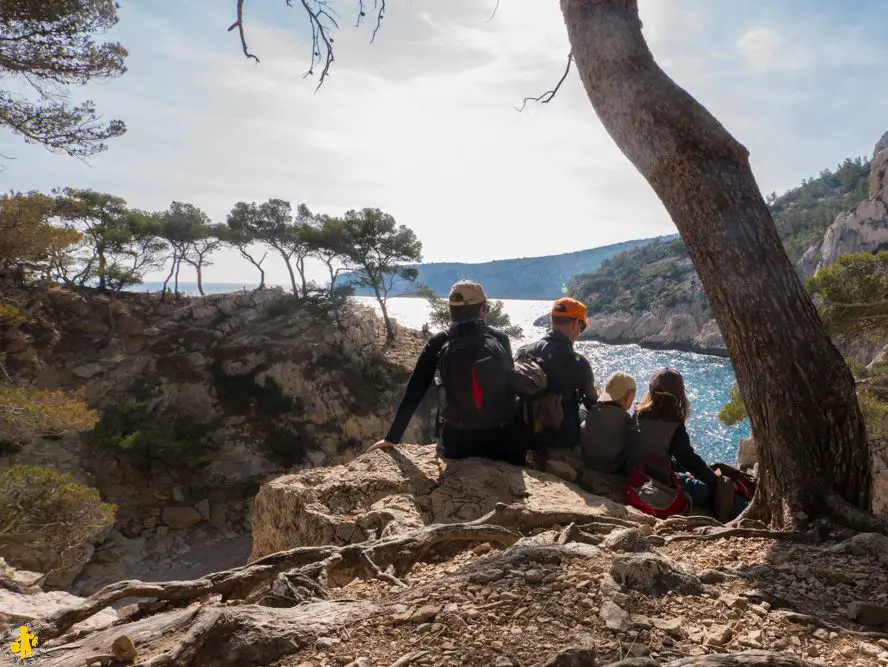 Calanques en famille idées de randonnées Les Calanques en famille Marseille ou Cassis pour randonner | Blog VOYAGES ET ENFANTS