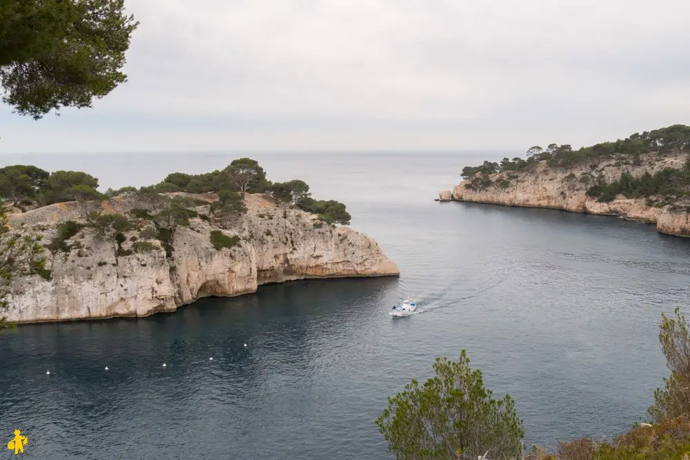 Port Miou Les Calanques en famille Marseille ou Cassis pour randonner | Blog VOYAGES ET ENFANTS