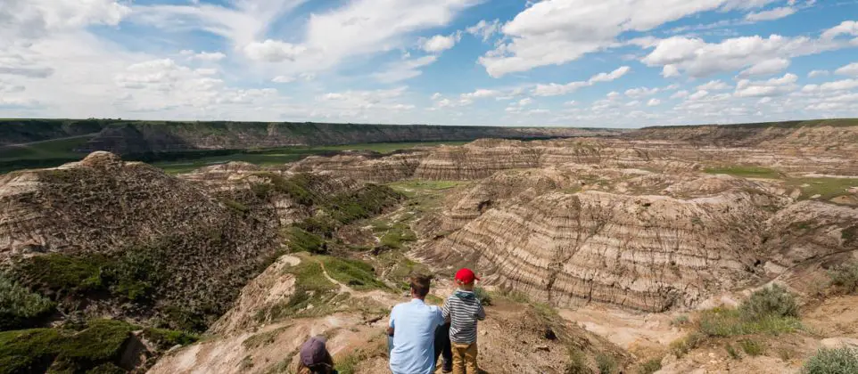 Dinosaure Trail en famille – Drumheller et les Badlands