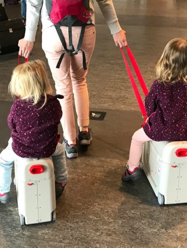 La BedBox de JetKids: le lit enfant en avion testé et approuvé