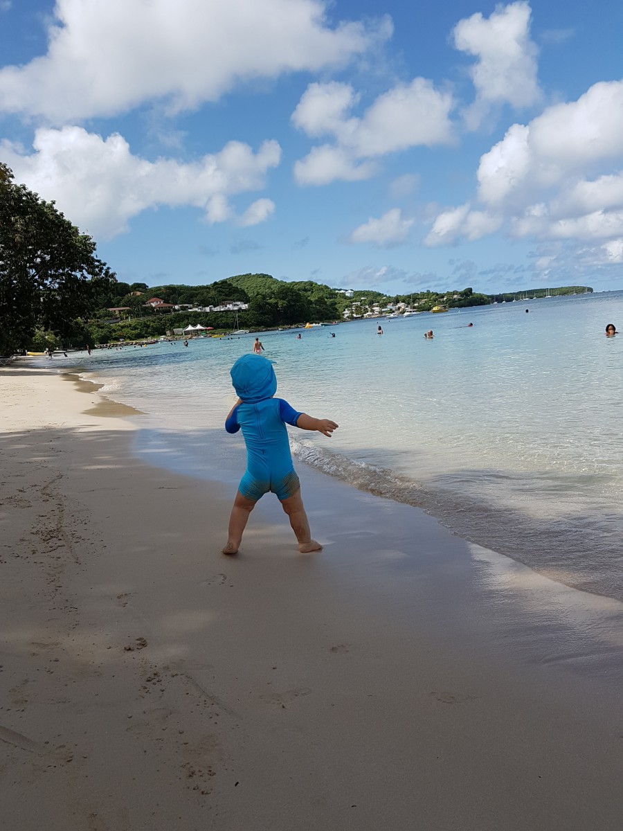 Louer une poussette canne pour vos vacances en Martinique