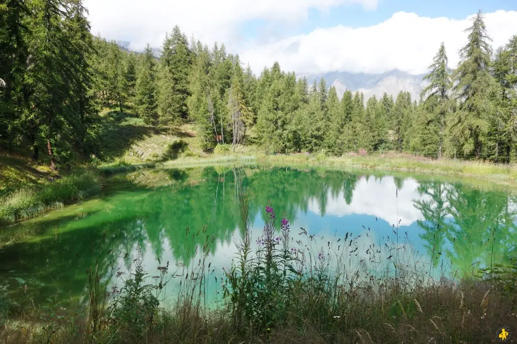 Randonnée Hautes Alpes facile en famille |VOYAGES ET ENFANTS