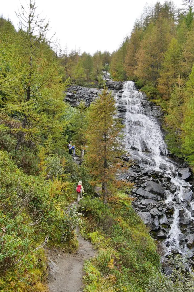 Randonnée Hautes Alpes facile en famille |VOYAGES ET ENFANTS